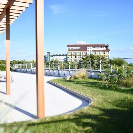 Nadmorskie Tarasy Navigator Baseny Sauny Parking W Cenie Kolobrzeg